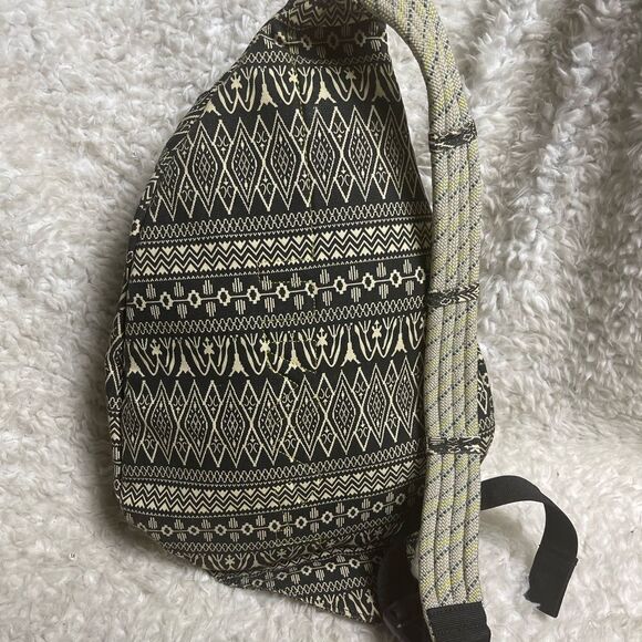 Kava Sling back Rope Backpack Batik Black White Print. - Picture 3 of 10